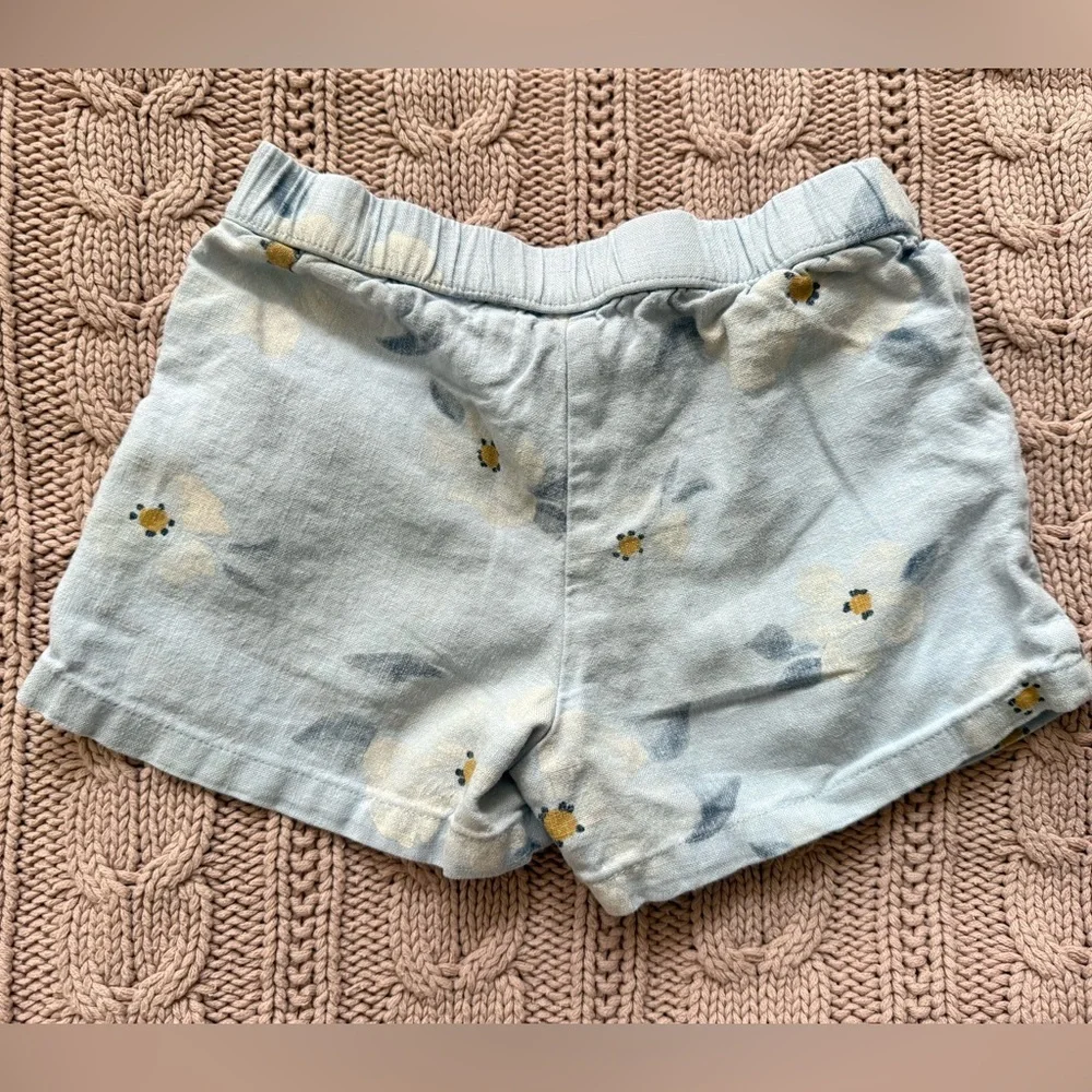 🌼 Carter’s Toddler Linen Blend Floral Shorts — Size 3T
